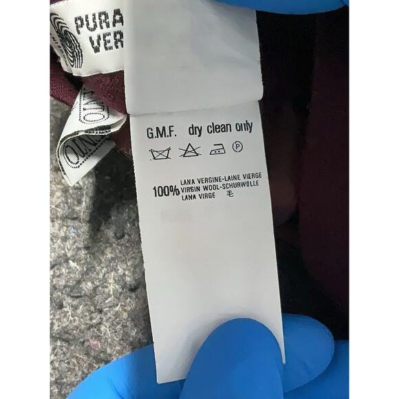 VTG Accento Made In Italy Wool Burgundy Gold Buttons Pencil skirt 8 - Picture 6 of 6